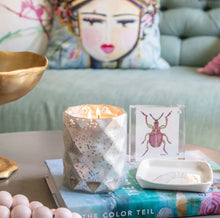 Load image into Gallery viewer, Candle #040