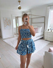 Load image into Gallery viewer, Coralina Blue Flowy Shorts