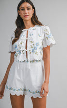 Load image into Gallery viewer, Blue Floral Embroidery Short Set