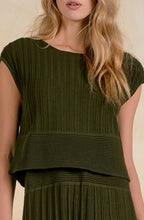 Load image into Gallery viewer, The Olive Edit Knit Midi Dress