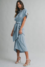 Load image into Gallery viewer, Denim Blue Tied Midi Dress
