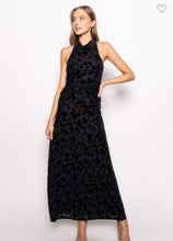 Load image into Gallery viewer, Dark Navy Velvet Maxi Dress