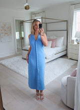 Load image into Gallery viewer, Blue Skies Midi Dress