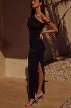 Load image into Gallery viewer, Chyna Midi Dress