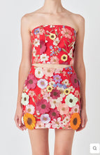 Load image into Gallery viewer, Red Embroidered Strapless Top