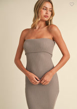 Load image into Gallery viewer, Taupe Ribbed Midi Dress