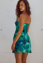 Load image into Gallery viewer, Primrose Mini Dress- Calista Green