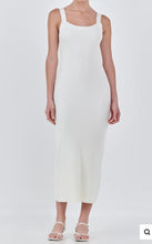 Load image into Gallery viewer, White Solid Knit Midi Dress