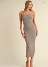 Load image into Gallery viewer, Taupe Ribbed Midi Dress