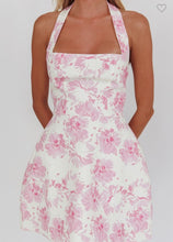 Load image into Gallery viewer, Pink Floral Halter Dress