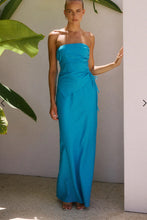 Load image into Gallery viewer, Murilo Maxi Skirt