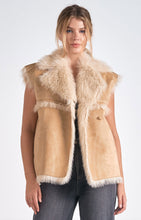 Load image into Gallery viewer, Tan Faux Fur Vest