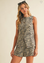 Load image into Gallery viewer, Tiger Print Denim Set
