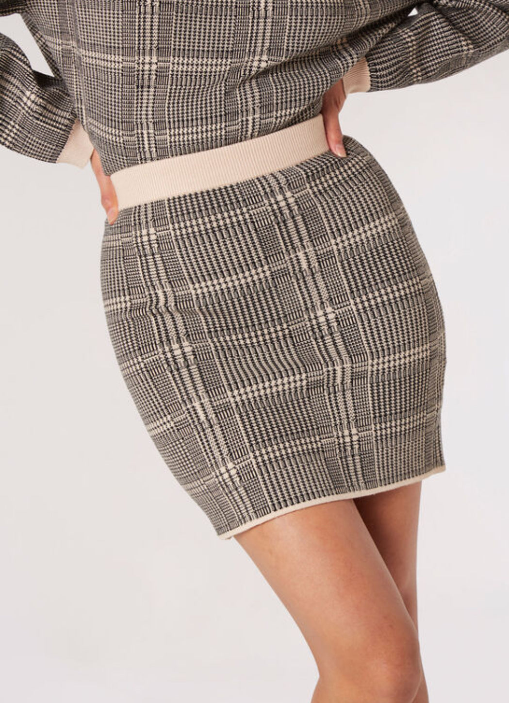 Prince Of Wales Check Sweater Skirt