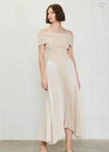 Load image into Gallery viewer, Ivory Off The Shoulder Dress