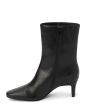 Load image into Gallery viewer, ADLER ANKLE BOOT
