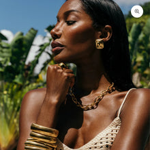 Load image into Gallery viewer, Matilda Swirl Earrings