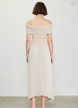 Load image into Gallery viewer, Ivory Off The Shoulder Dress