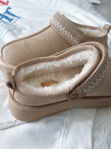 Storm Natural Slipper Shoes