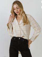 Load image into Gallery viewer, Oversized Checker Shirt