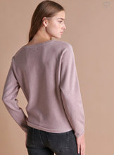 Load image into Gallery viewer, Classic Light Weight Sweater